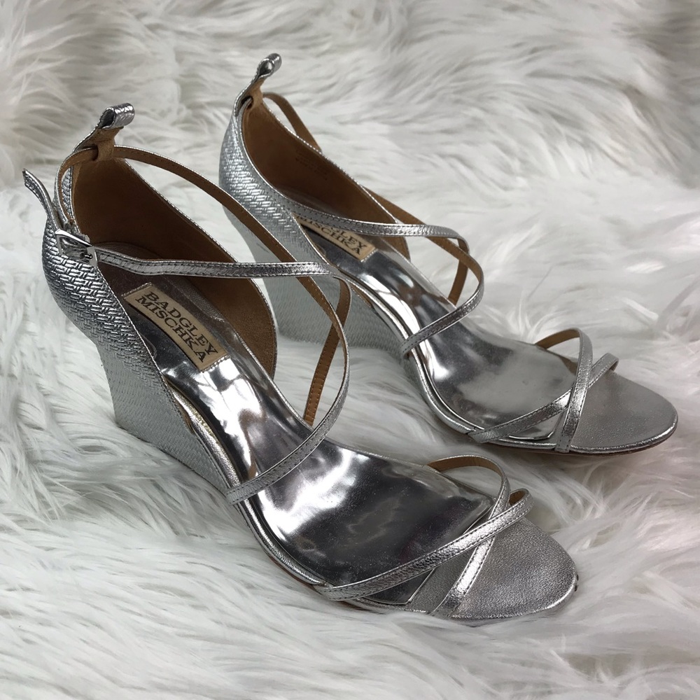 Badgley Mischka Silver Wedge Heels
